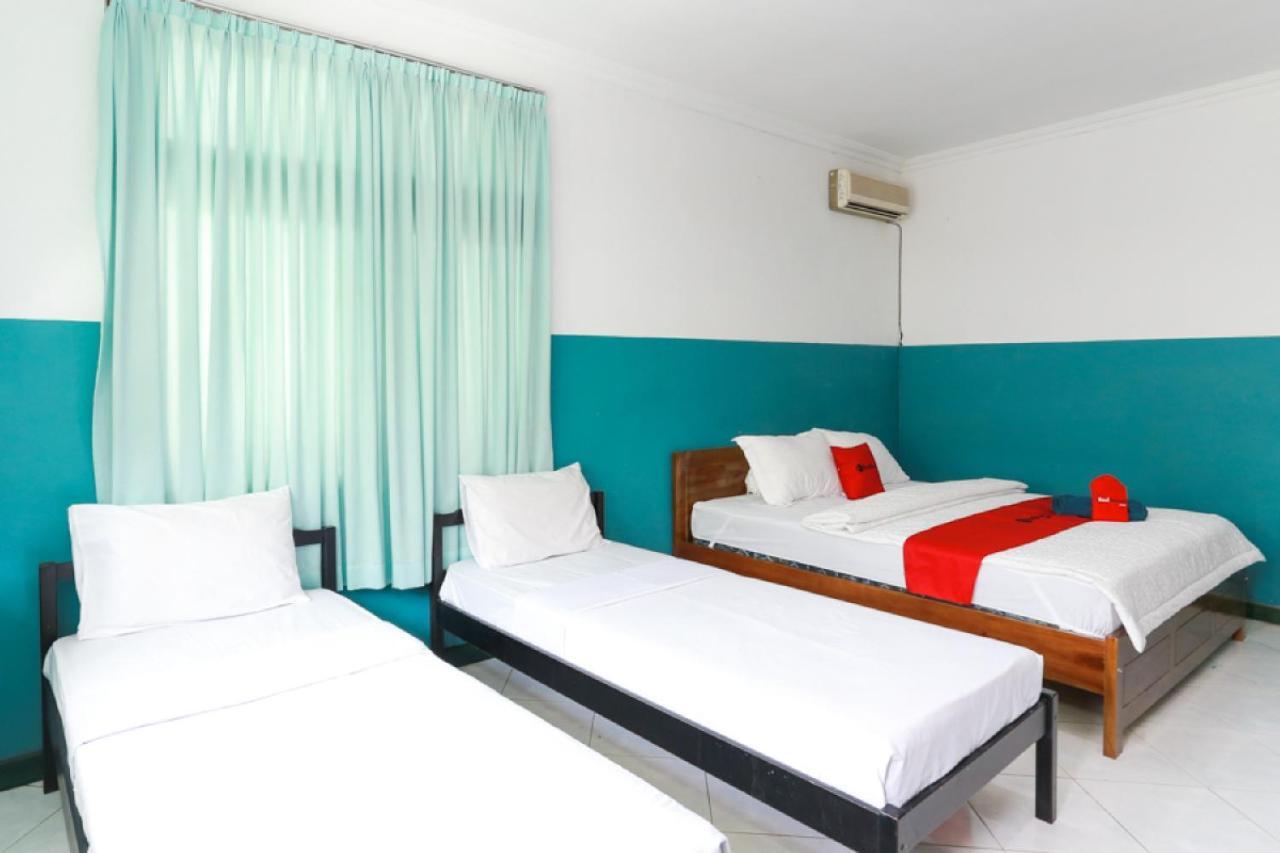 Reddoorz Syariah Near Alun Alun Magelang Bayeman Hotel Exterior foto