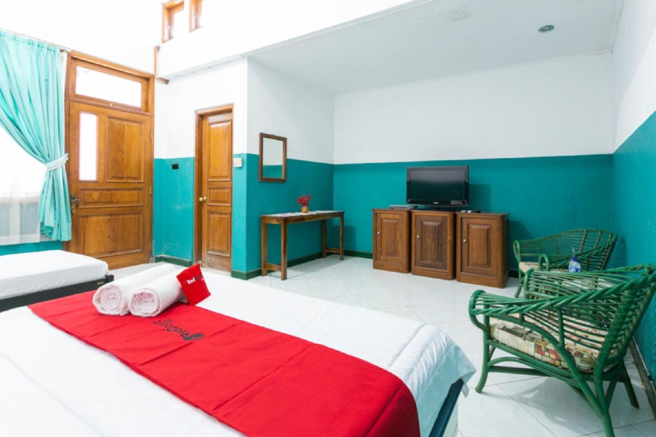Reddoorz Syariah Near Alun Alun Magelang Bayeman Hotel Exterior foto